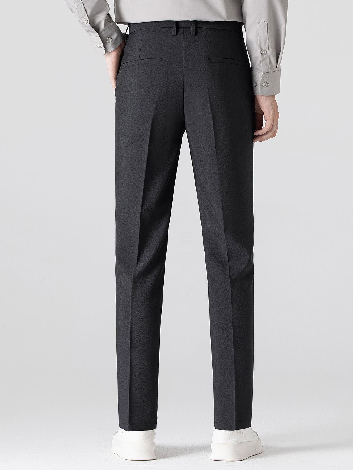 Twist Jacquard V Neck Polo & Slim Fit Tapered Trousers