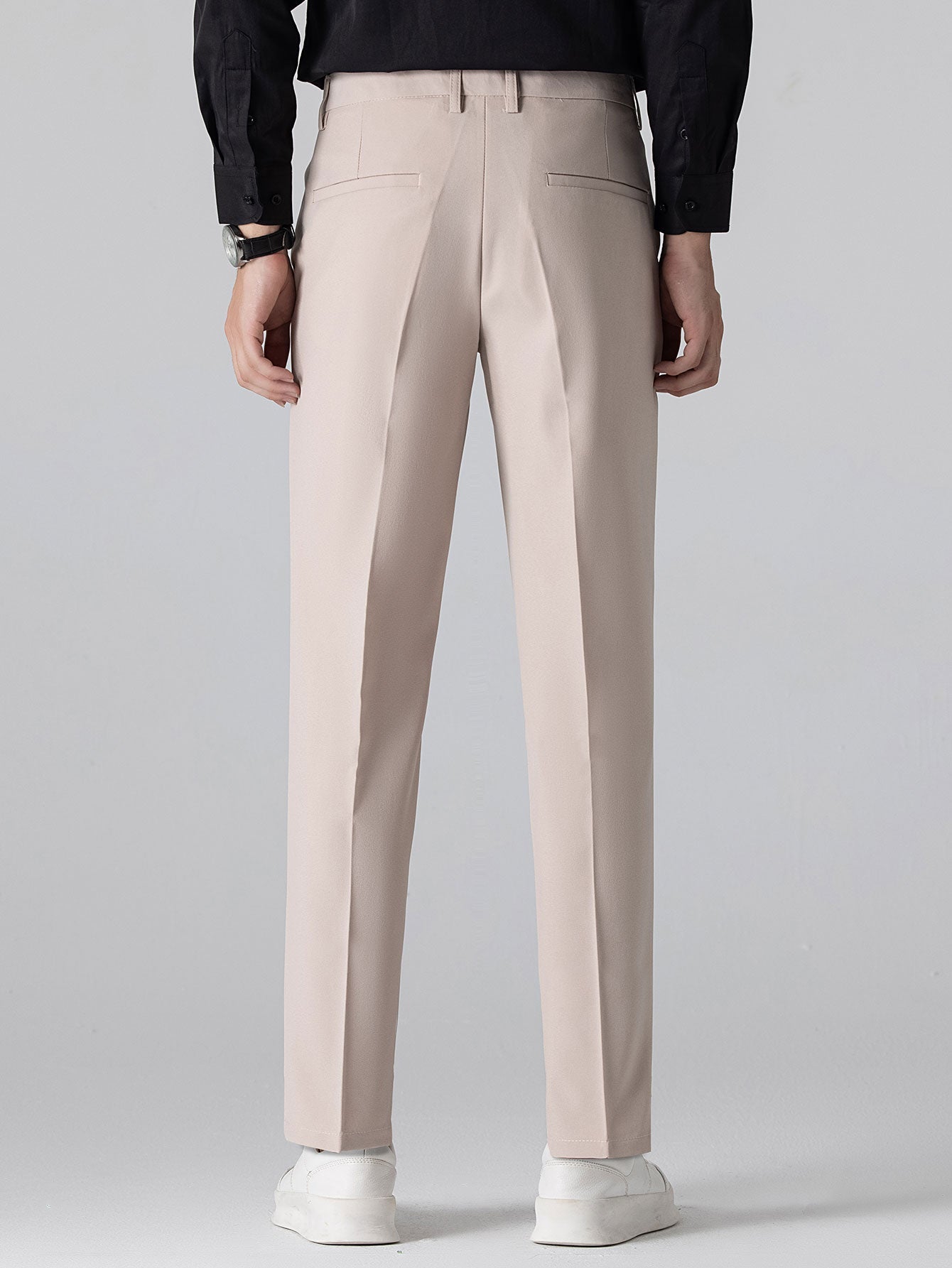 Contrast Zipper Knit Polo & Slim Fit Tapered Trousers